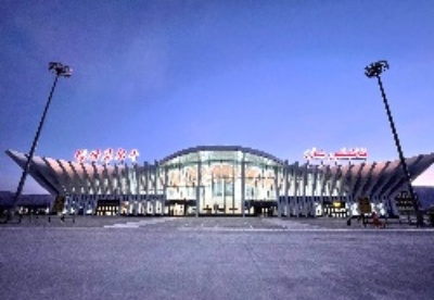 新疆塔什库尔干机场正式通航  帕米尔高原喜迎“空中来客”