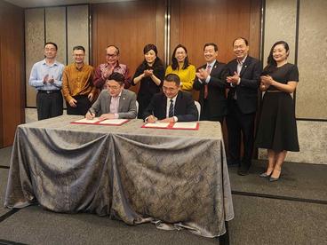 江苏南通通州区新加坡投资合作恳谈会在新召开