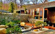 Hot spring plus B&B vitalize tourism in ancient village in Wendeng, east China