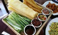 Chinese pancake, taste of hometown for Linshu people in E.China Shandong