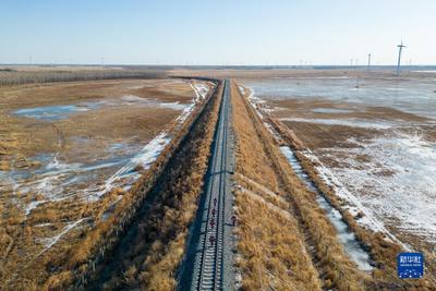 与铁轨为伴 守护中欧班列运输通道的“铁木兰”