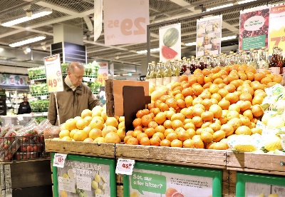  瑞典过去12个月食品价格涨幅创70多年纪录