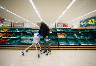 【见·闻】英国超市频现“沙拉危机” 果蔬供应安全亮起红灯