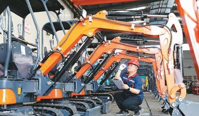 中国挖掘机走俏海外