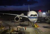 China's int'l passenger flights rebound steadily