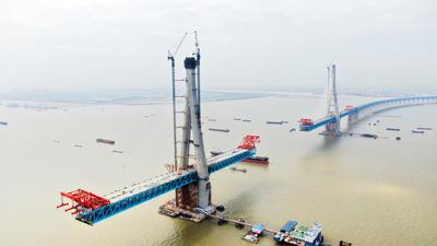 “建桥国家队”：跨越天堑缔造“中国名片”