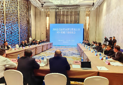 剑阁县党政代表团与黑龙江省对口援建干部座谈会召开