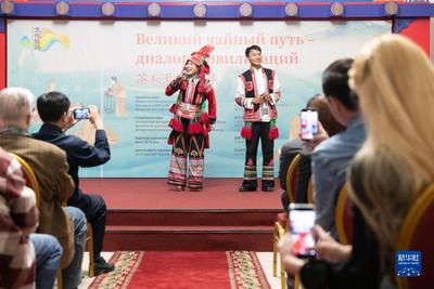 通讯：从神奇叶子中品读中国——俄罗斯友人体验中国茶文化魅力