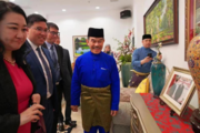 Chinese Lingzhi brand Longevity Valley promotes inheritance of a century-old national treasure to Brunei foreign envoys