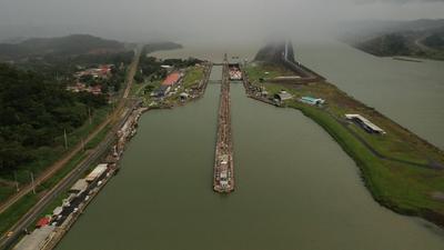 巴拿马运河遭遇干旱 国际物流受影响