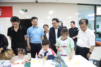 陕煤集团彬长矿业举办“小手拉大手 感恩父亲节”活动