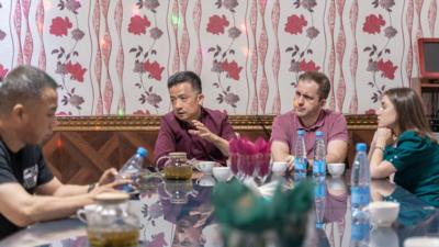 俄远东华人工商联合会为旅俄同胞举办普法讲座