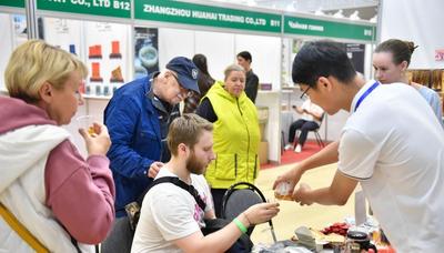 通讯：茶文化交流加深中俄人民友谊——记2023年莫斯科茶业博览会