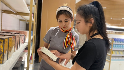 新疆喀什跨境电商进出口商品展示交易中心试营业