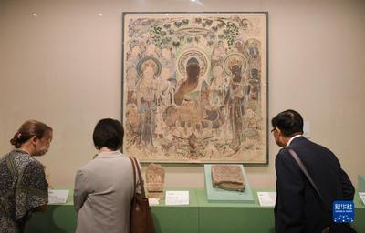 通讯：“希望丝绸之路成为文化交流的永恒纽带”——记“世界遗产 大丝绸之路展”在东京开幕