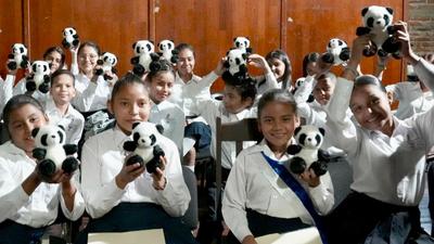 专访：与中国签署自贸协定为尼加拉瓜带来历史性发展机遇——访尼加拉瓜发展、工业和贸易部部长贝穆德斯