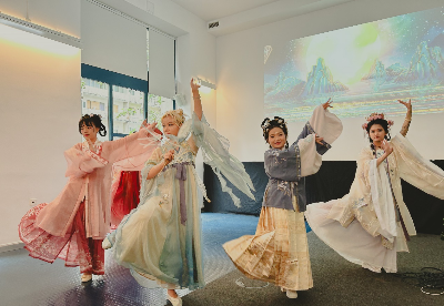布达佩斯举办中国传统文化体验活动共庆中秋