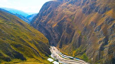 中企承建秘鲁公路改扩建项目隧道贯通