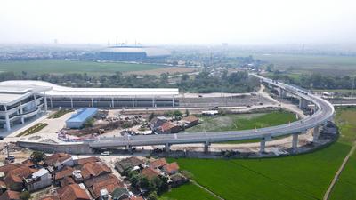 抢先看！新华社记者带你试乘雅万高铁