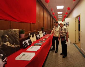 比中协会举办多彩活动庆祝新中国成立74周年