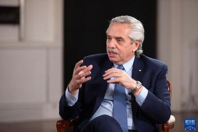 “一带一路”高峰论坛·高端访谈｜专访：期待共建“一带一路”国家携手共进——访阿根廷总统费尔南德斯