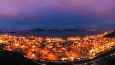 “一带一路”高峰论坛丨从浙江宁波舟山港到雅加达丹戎不碌港