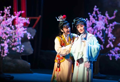 《红楼梦》亮相曼谷国际艺术节，越剧经典尽显中华文化魅力