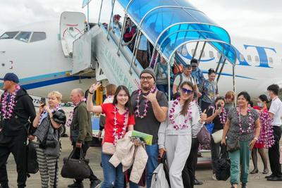 “一带一路”十周年，海南机场集团积极构建空中互联互通网络，加快“空中丝绸之路”建设