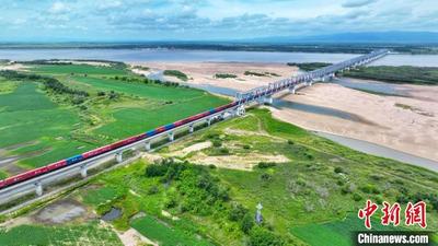 突破4500列！中欧班列东通道今年通行量创新高