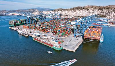 在高质量共建“一带一路”中推进经贸合作走深走实