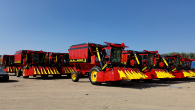 中国信保支持国产采棉机对中亚地区最大单笔订单顺利出口