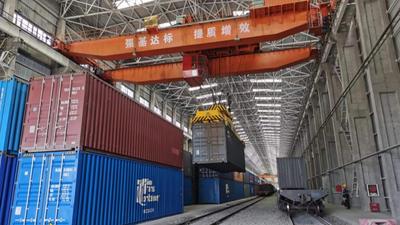 今年阿拉山口口岸通行中欧班列已超6000列