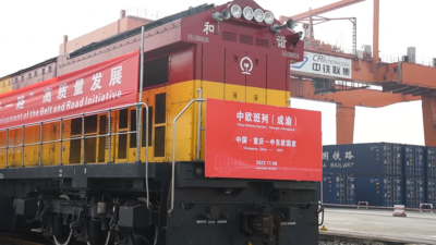 走访口岸听信心｜昔日四等小站跑出中欧班列（渝新欧）“加速度”