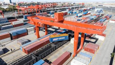 货运量首破亿吨——内蒙古建设向北开放重要桥头堡取得实效