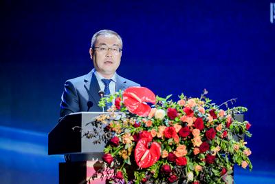 西凤酒百亿庆典暨西凤酒2023年度全球经销商、供应商表彰大会在西安举办
