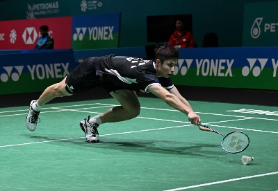 马来西亚羽毛球公开赛首日：石宇奇、陆光祖逆转取胜