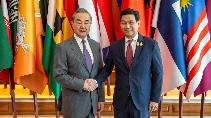 China, Thailand to enter "visa-free era," says Chinese FM