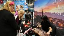 Chinese culture shines bright at New York travel show