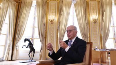 高端访谈丨万里为朋重相知——法国宪法委员会主席、前总理法比尤斯跨越六十年的“中国记忆”