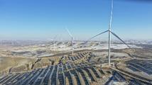 China's clean energy boom "an example to the entire world," says IEA analyst