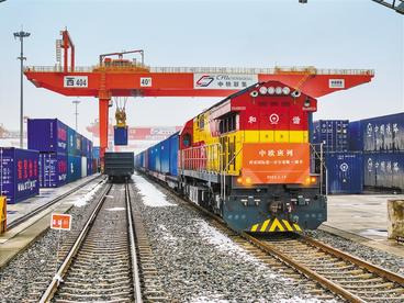 “立体丝路” 联通世界