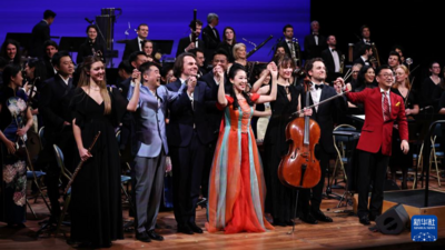 庆祝中法建交60周年暨中法文化旅游年开幕音乐会在巴黎成功举办