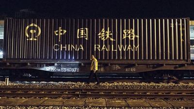 为中越班列护航