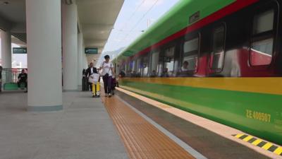 新华全媒+｜春节假期中老铁路出入境旅客5077人次