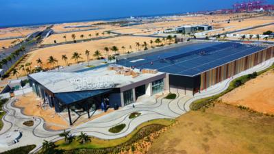 斯里兰卡科伦坡港口城一期市政和绿化项目完成机电安装施工