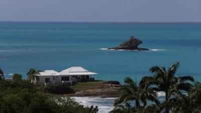 高端访谈｜相互尊重、合作发展让安中关系历久弥新——访安提瓜和巴布达总理布朗