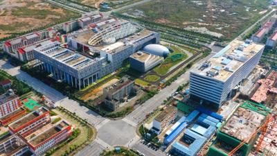 新华时评丨马来西亚拒绝选边站说明了什么