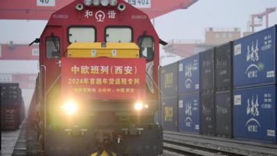 新华时评丨地缘风险频发凸显中欧班列稳定器作用