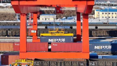 全球连线｜“百年口岸”绥芬河持续优化服务 中欧班列跑出“加速度”