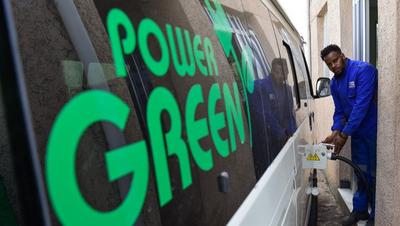 通讯｜中国电动小巴驶上“非洲屋脊”